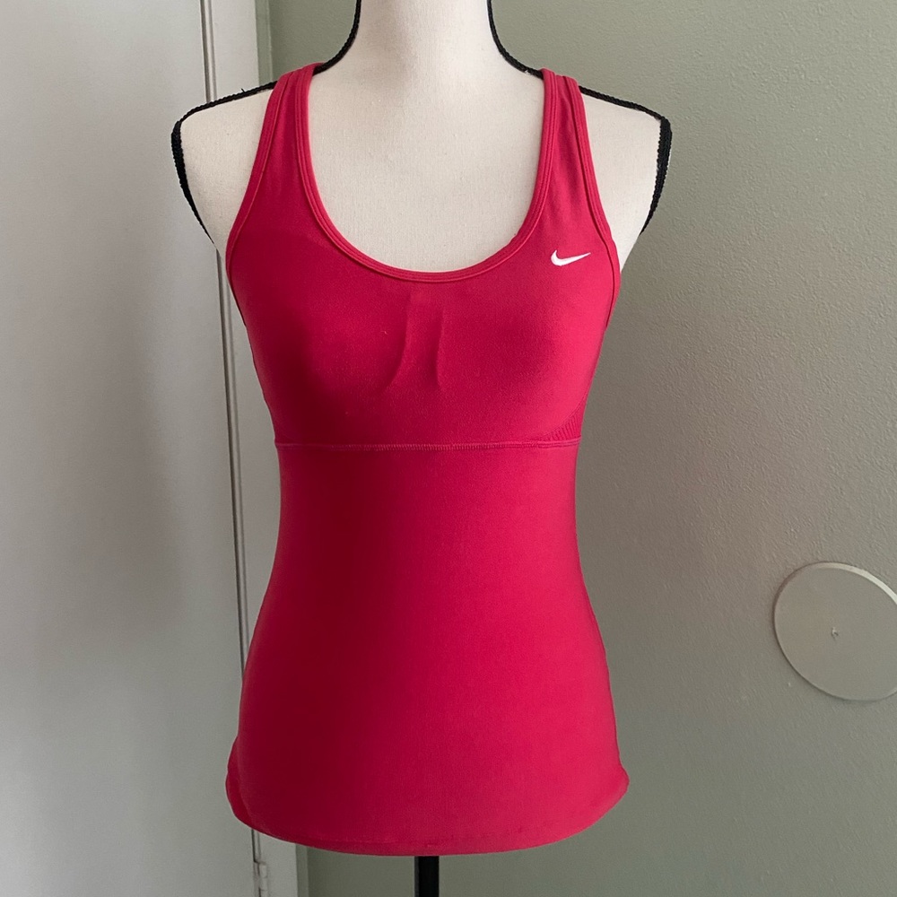 Nike Athletic Women’s Tank Top - Picture 1 of 10